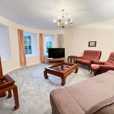 Spacious Flat Sleeps 8 Near Princes Street Edinburgh Luaran gambar