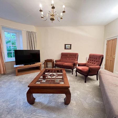 Spacious Flat Sleeps 8 Near Princes Street Edinburgh Luaran gambar